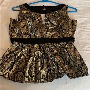 Nice and chic top for a nice event